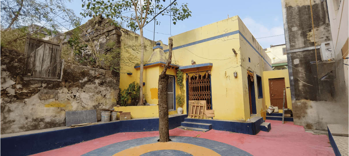 Hinglaj Mata Mandir Exterior